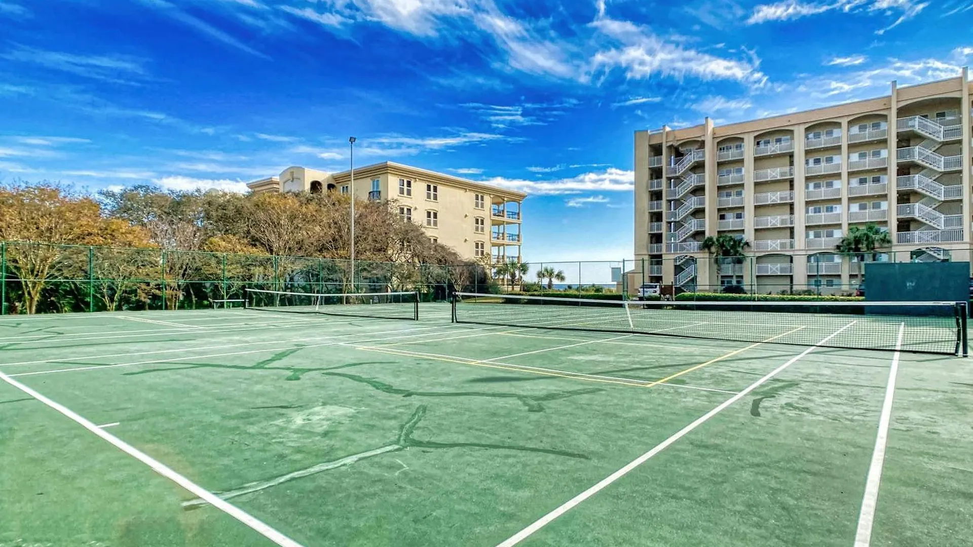 Beach House Condominiums B404 - Beachfront With Pool, Wifi, & Beach Service Destin